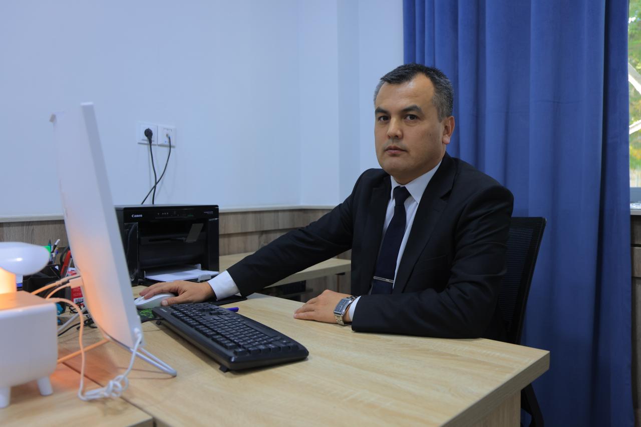 Kaxarov Jasur Abulqosimovich  